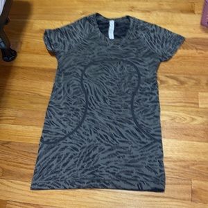 Lululemon Swiftly Tech Shirt
